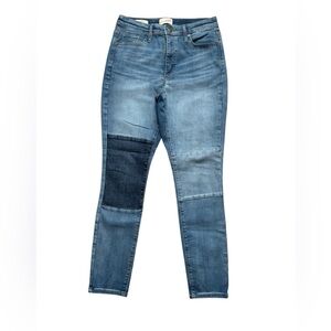 Women’s Universal Thread Jeans. Size 8/29R. High Rise Skinny. Like new!!